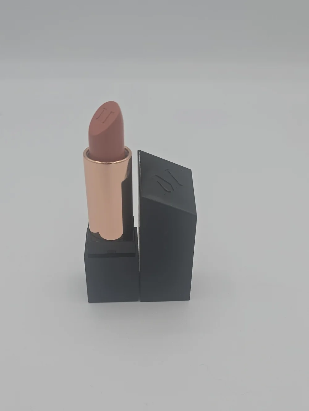 Morphe Mega Matte Lipstick - 